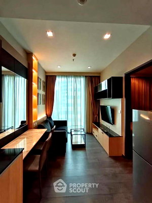 คอนโดให้เช่า : ใกล้ MRT สุขุมวิท 200 ม. | คอนโด 1 ห้องนอน The Edge Sukhumvit 23 (ID 3315173)