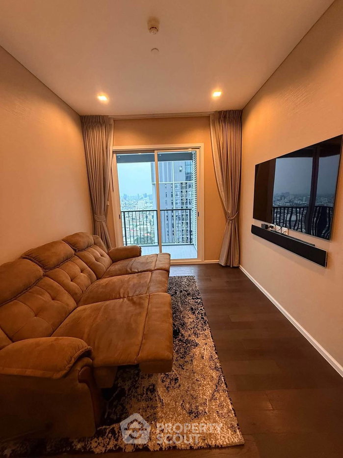 picture 2-BR Condo at The Saint Residences near MRT Phahon Yothin (ID 3314099) - 2/16