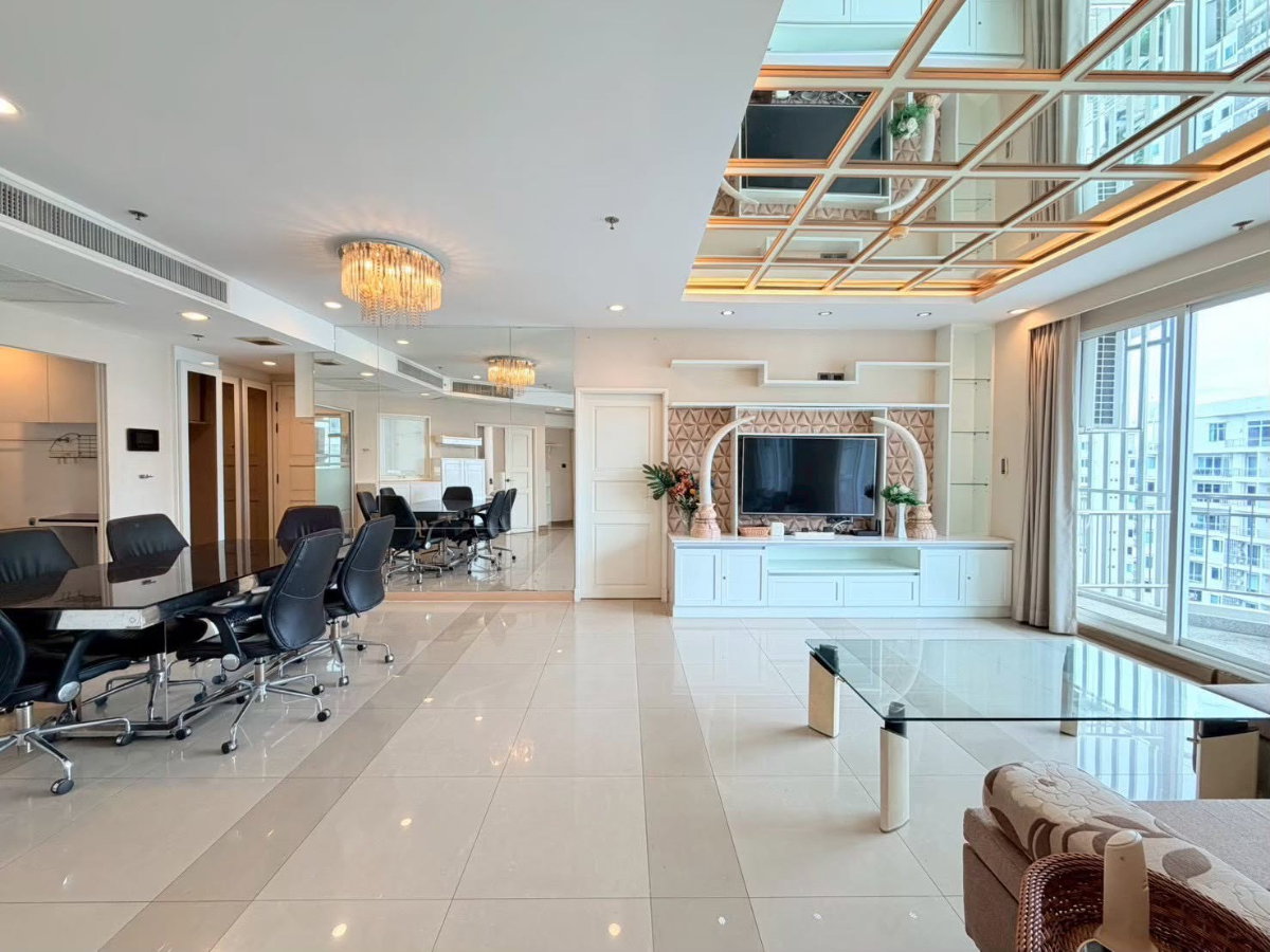 รูป ปล่อยเช่า คอนโด 3 ห้องนอน ตกแต่ง Luxury : Supalai Wellington : ใกล้ MRT ศูนณ์วัฒนธรรม และใกล้ ใกล้จุด ขึ้น-ลง ทางด่วนศรีรัช - รูปที่ 3/19