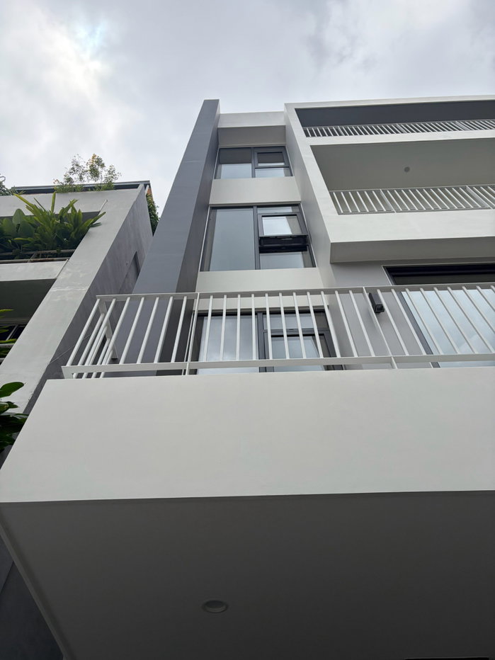 รูป #HHR165 ให้เช่าโฮมออฟฟิศ มือ 1 ขนาด 700+ ตร.ม พร้อมลิฟท์ | ทำเล New CBD 📍 พระราม 9 - รูปที่ 2/33