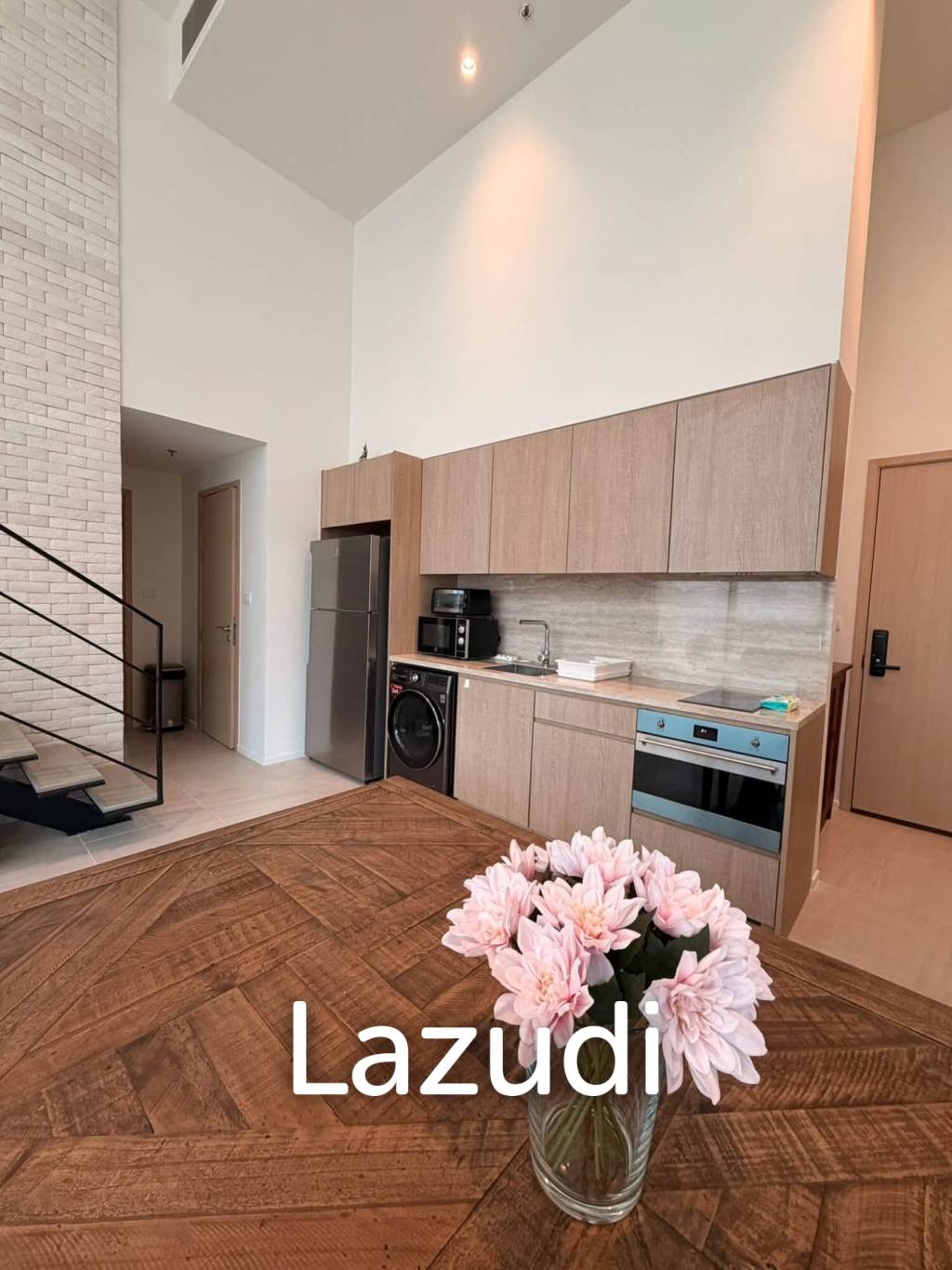 2-bed condo for sale, 78 sqm, The Lofts Silom