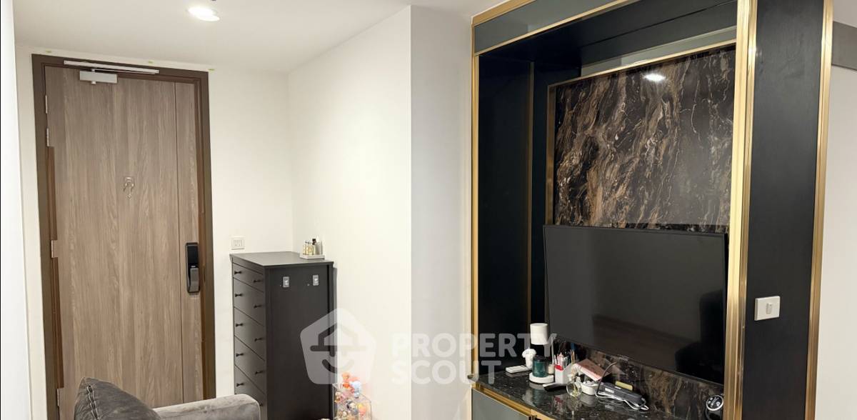 picture 30th-Floor 1-BR Ideo Mobi Asoke, 200m To MRT Phetchaburi (ID 2952653) - 2/5