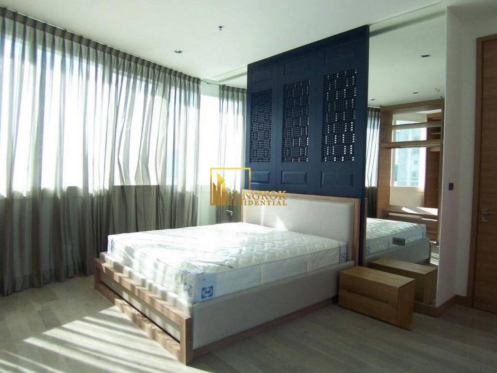 picture Millennium Residence | Spacious 3 Bedroom Luxury Condo - BR4123CD - 10/28