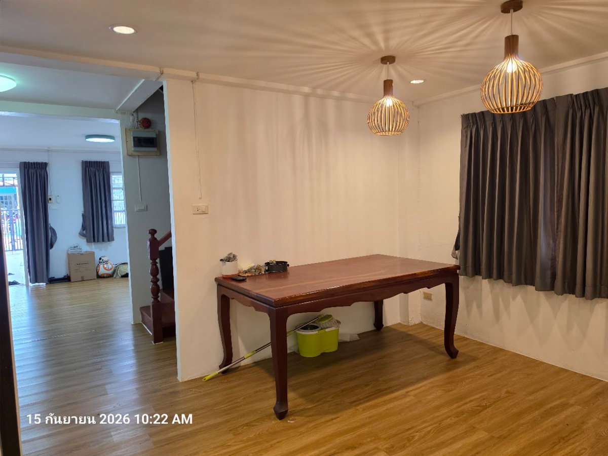 รูป ให้เช่าบ้านทาว์เฮ้า 2 ชั้น (ทำเลดี ใจกลางเมืองระยอง) ใกล้ตลาด ใกล้โรงพยาบาลกรุงเทพระยอง - รูปที่ 2/20