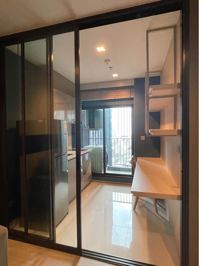 รูป 🎊 ให้เช่าคอนโด ไลฟ์ อโศก-พระราม 9 อาคาร A ชั้น 18 1 ห้องนอน ขนาด 32.00 ตรม ใกล้ ตลาดอยู่เจริญ - รูปที่ 6/8