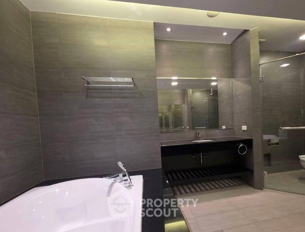 รูป คอนโด 3-ห้องนอน ที่ เดอะ เรสซิเดนท์ แอท ดรีม พัทยา ใกล้ เมืองพัทยา (ID 3314356) - รูปที่ 9/10