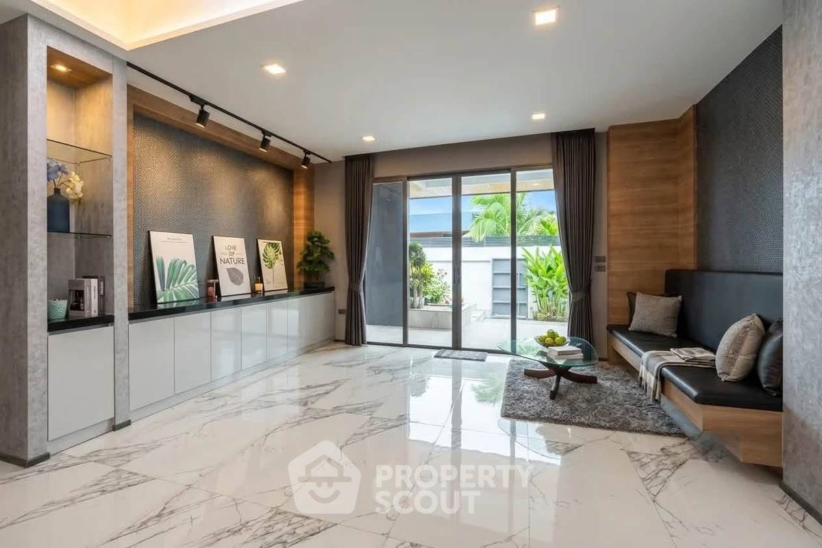 รูป วิลล่า 4 ห้องนอน 450 ตร.ม. M MOUNTAIN GRAND VILLA พัทยาตะวันออก (ID 3314097) - รูปที่ 7/17
