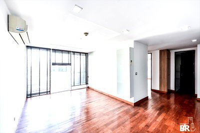 Condos for sale : 💙💙The Fah Aree Unfurnished Low-Rise Unit in the Heart of Ari, Near BTS Ari💙💙