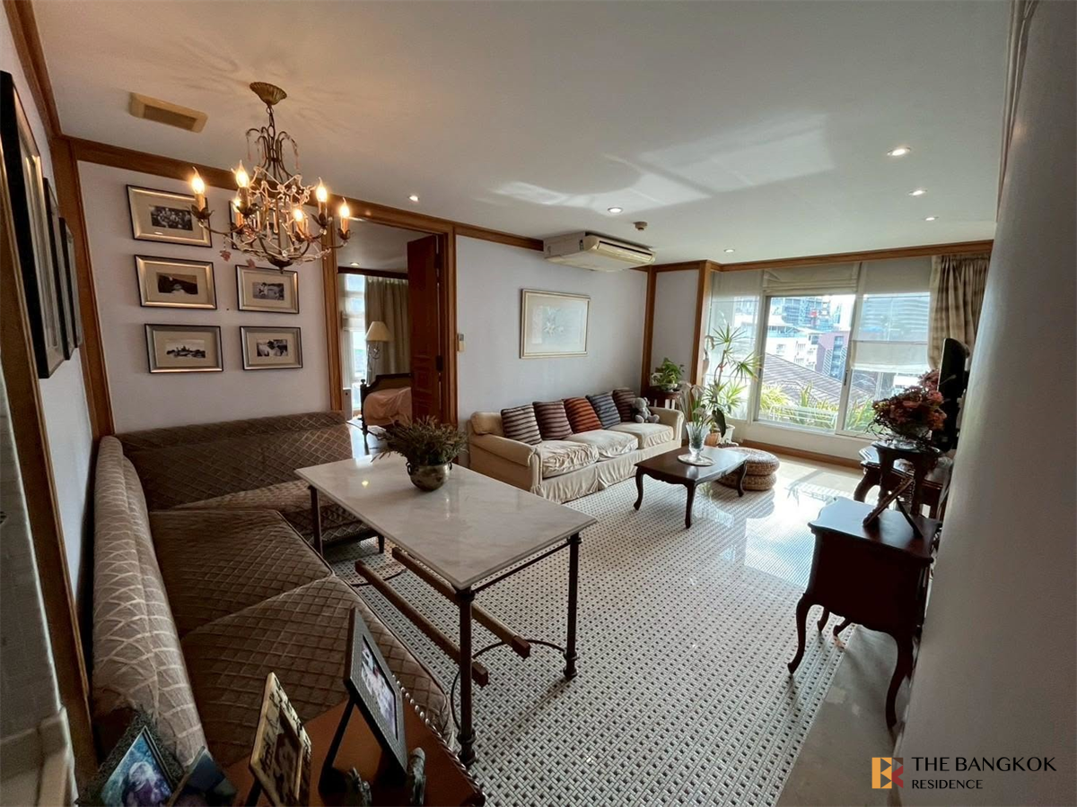 picture Navin Court Condominium - 5/10