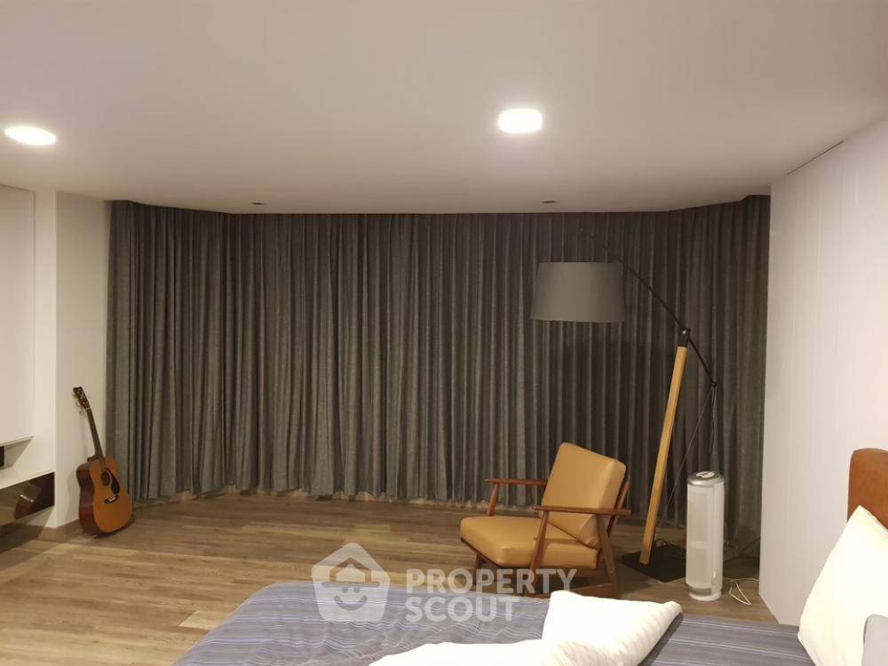รูป คอนโด 3 ห้องนอน 650 ตร.ม. Prompak Gardens ใกล้ BTS พร้อมพงษ์ (ID 1032317) - รูปที่ 40/48