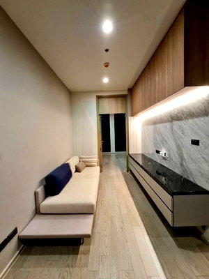 Condos for rent : For Rent Condo NOBLE PLOENCHIT Building C, Floor 23,1 bed room, Room size 48.00 sqm