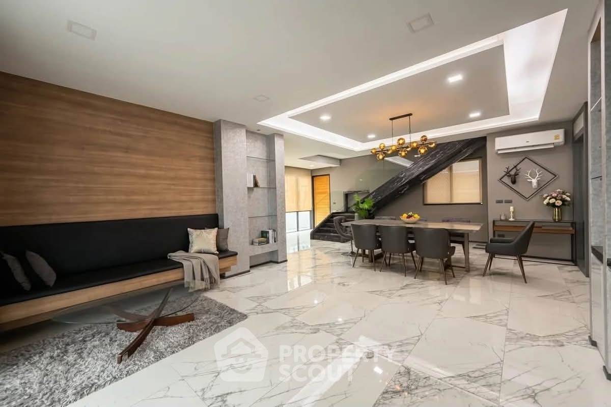 รูป วิลล่า 4 ห้องนอน 450 ตร.ม. M MOUNTAIN GRAND VILLA พัทยาตะวันออก (ID 3314097) - รูปที่ 3/17