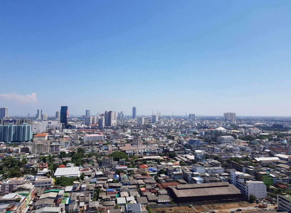 picture Fuse Chan -                  Sathorn  - 11/12