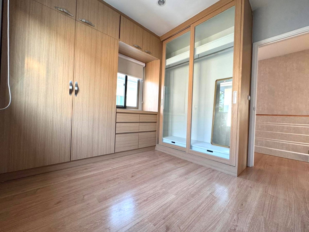 picture House for rent @ Pattanakarn 38 - 18/25