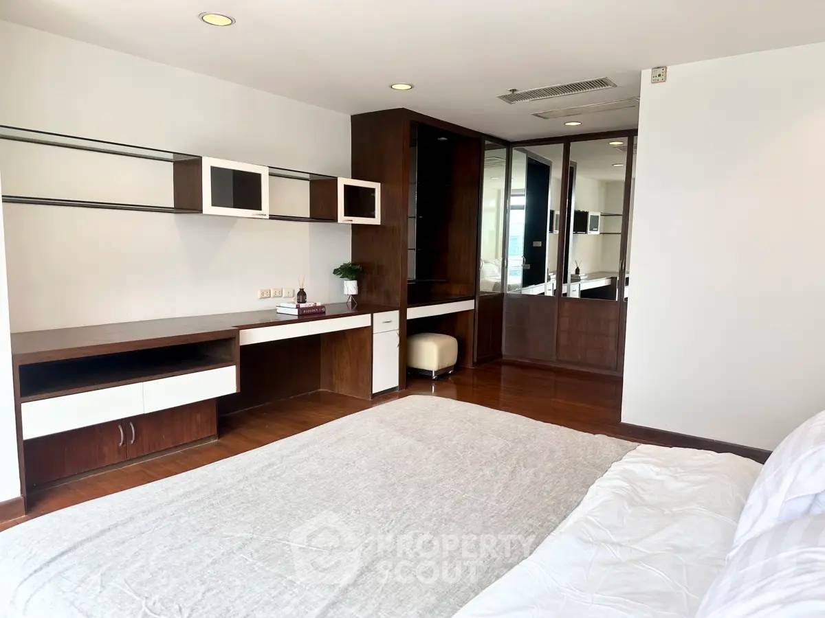 รูป คอนโด 1-ห้องนอน ที่ เดอะ รอยัล เพลส 2 ใกล้ BTS ราชดำริ (ID 3247877) - รูปที่ 7/10