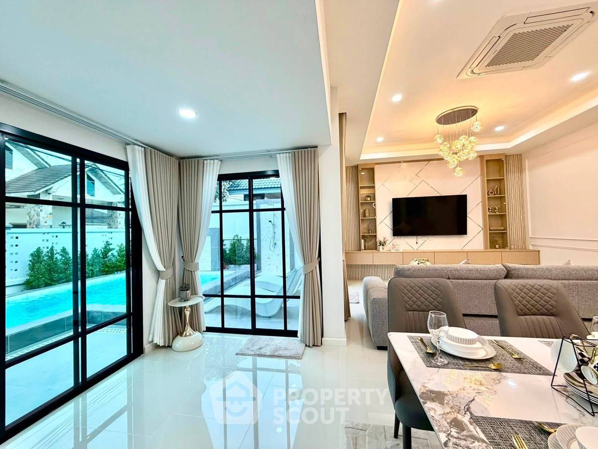 รูป บ้านเดี่ยว 3 ห้องนอน ขนาด 160 ตร.ม. สำหรับขายใน Areeya Villa พัทยา (ID 3314066) - รูปที่ 11/15