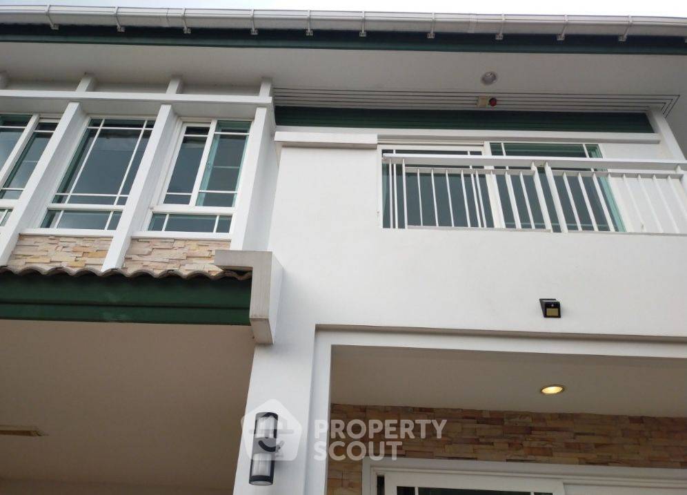 3-bed house for rent, 203.8 sqm, 124 sq wah, Bang Kapi