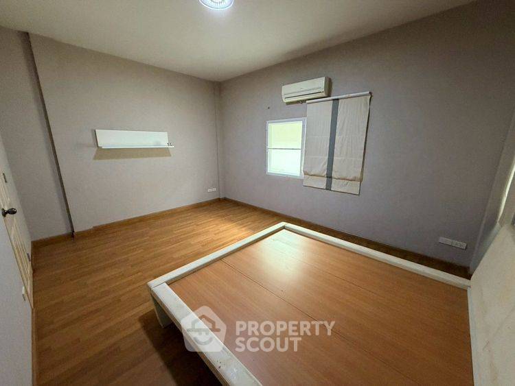 picture Pet-Friendly 3-BR House At Baan Ratcha 3, Bang Yai (ID 3306232) - 15/20