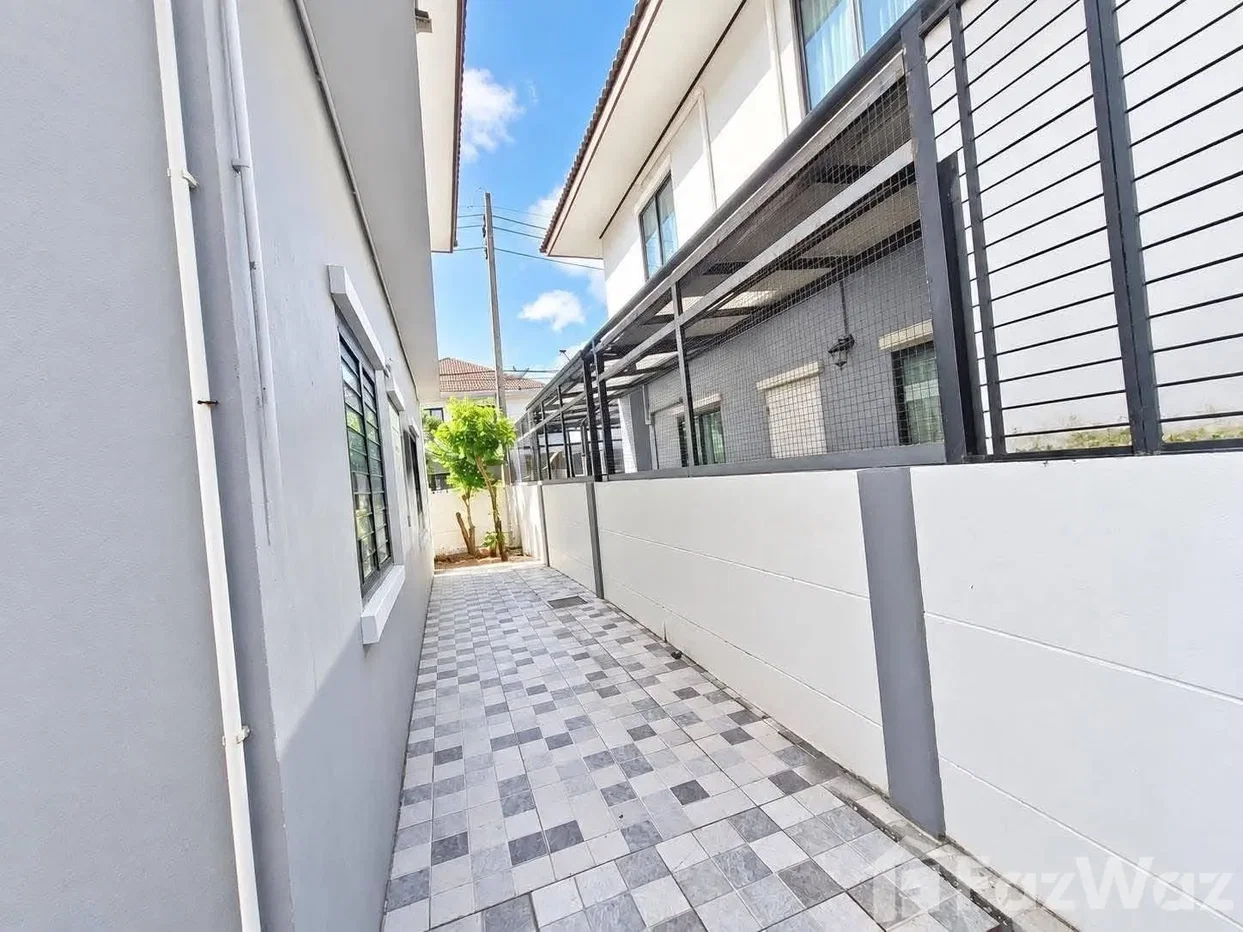 picture Phanason Private Home, Kathu 6784349 - 4/12