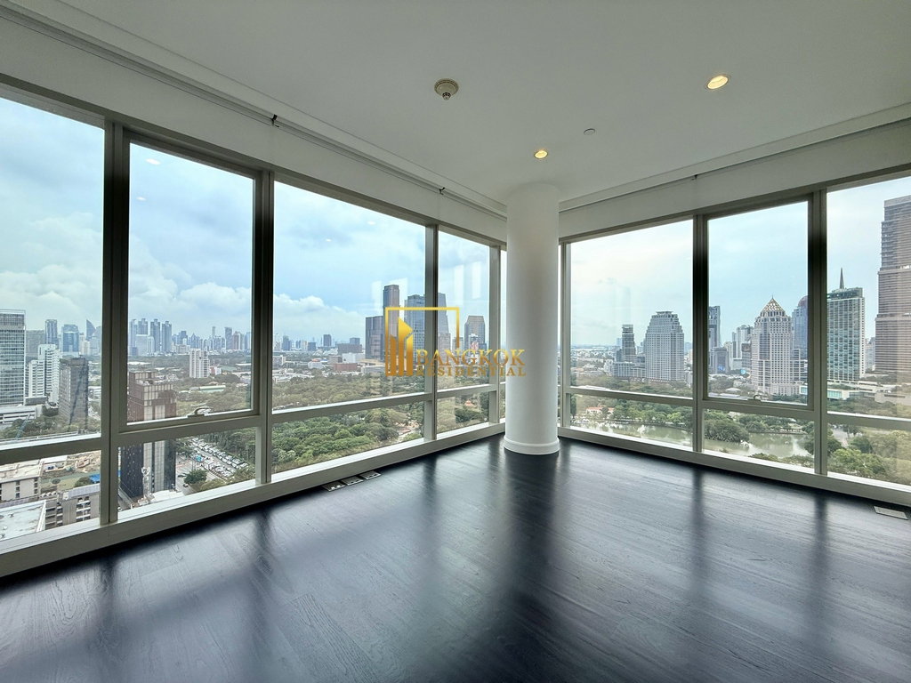 picture 185 Rajadamri | Rare 3 Bed Duplex Luxury Condo in Prime Area - BR13916CD - 26/65