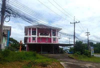 ที่ดินพร้อมสิ่งปลูกสร้าง 316 ตร.วา อำเภอสว่างอารมณ์ จังหวัดอุทัยธานี 9.8M