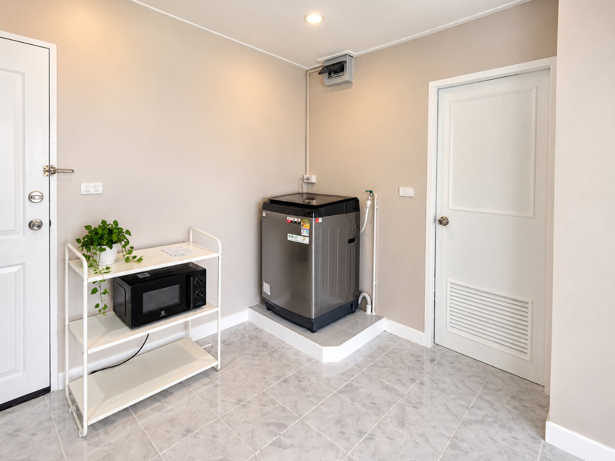 picture ✨ Corner Unit • Double-Side Views • Newly Renovated - 11/18