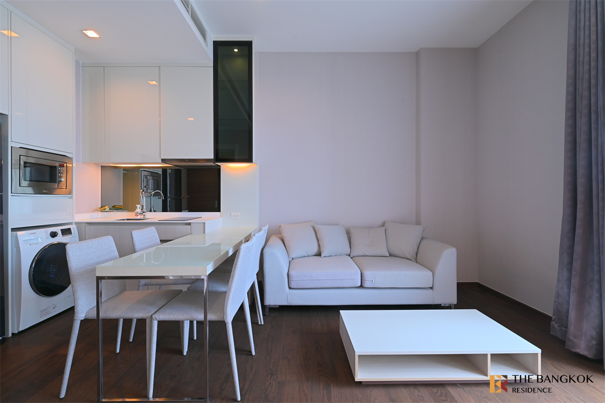 picture Comfortable and Ready to Move-in Q Asoke near MRT Phetchaburi Station - 3/10