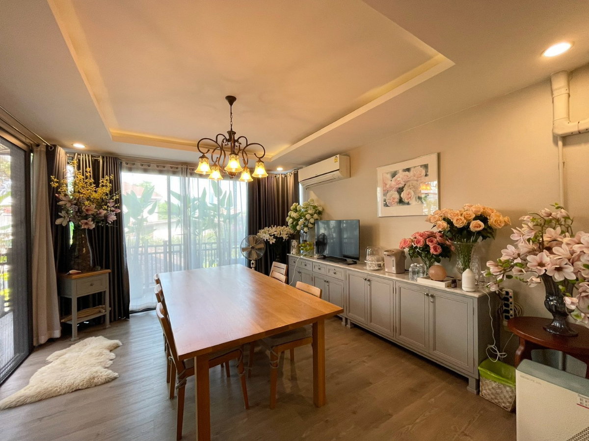 รูป ให้เช่า บ้านเดี่ยว 3 ชั้น ทองหล่อ 25 | ที่ดิน 112 ตร.ว. | พื้นที่ใช้สอย 420 ตร.ม. | 5 ห้องนอน | ใจกลางทองหล่อ - รูปที่ 20/40