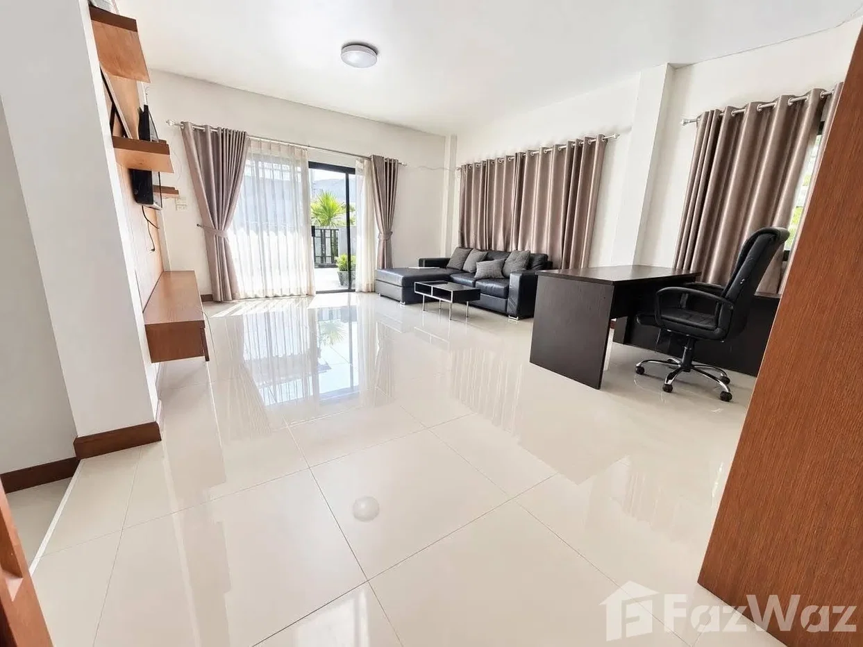 picture Phanason Private Home, Kathu 6784349 - 6/12