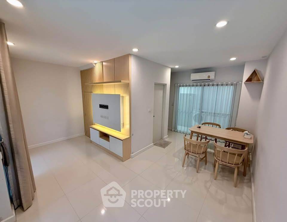 picture 2-BR Townhouse 105 Sqm At Verve Saimai-Phaholyothin (ID 3315701) - 2/8