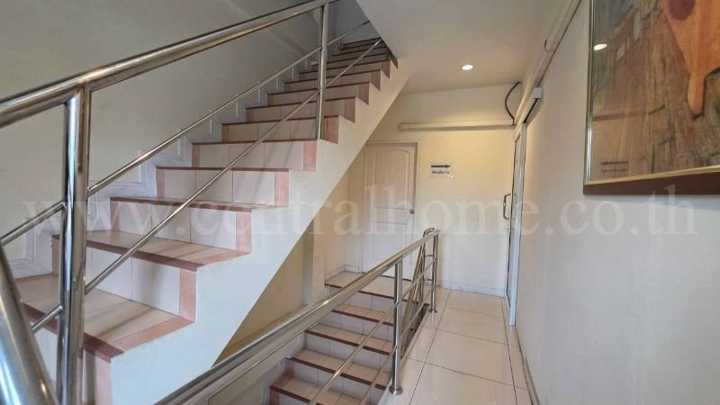 รูป โฮมออฟฟิศ 3 ชั้น 2 คูหา 360 ตารางเมตร ติดถนนสุขุมวิท ตรงข้ามโรงกลั่นน้ำมัน IRPC ระยอง ราคาถูก - รูปที่ 14/27