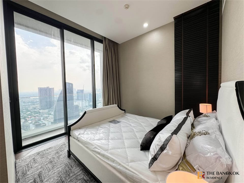 The Esse Sukhumvit 36 Luxurious Design, Elevated Atmosphere