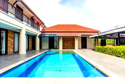Houses for sale Hua Hin Prachaubkirikhan : 5 Bedroom Villa for sale in Hua Hin City, Prachuap Khiri Khan  6781313