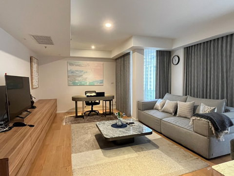 🏠✨ หลังสวน วิลล์ (Langsuan Ville) | ขายคอนโด 2 ห้องนอน (HBH-ST-372)