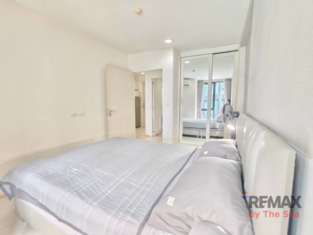 picture Pool Access Beachfront Condo for Rent at ACQUA Jomtien | 1 Bedroom, 40 SQ.M. - 2/13