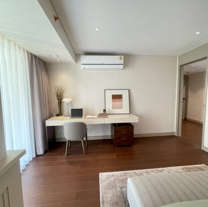 รูป LTH16201 - Luxury Condo FOR SALE CANVAS 39 Phrom Phong | 227.54 sq.m. | 3 Beds 3 Baths | BTS Phrom Phong | 72.405MB - รูปที่ 6/6
