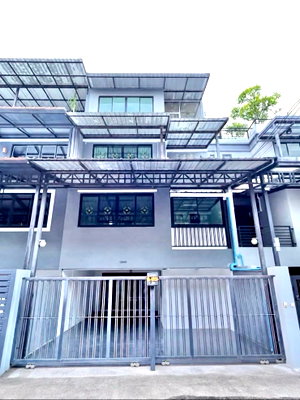 เช่าบ้านแฝด กรุงเทพมหานคร : ให้เช่าโฮมออฟฟิศ ลาดพร้าว 41 (ภาวนา)  7 ชั้น ไล่ระดับ แบบ 8ห้องนอน 5ห้องน้ำ 