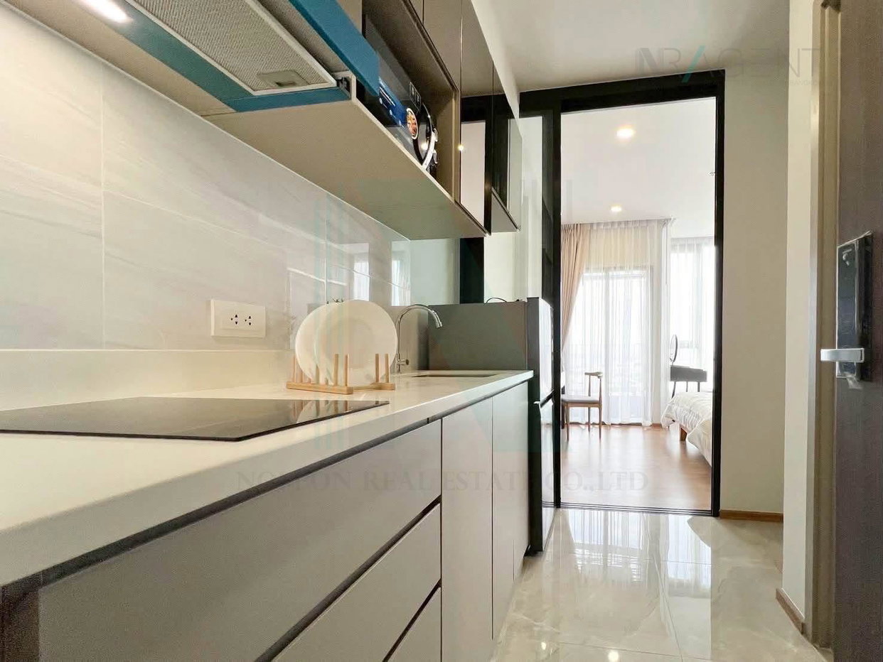 picture For Rent Condo CLOUD THONGLOR-PHETCHABURI Building , Floor 37,1 bed room, Room size 25 sqm - 6/8