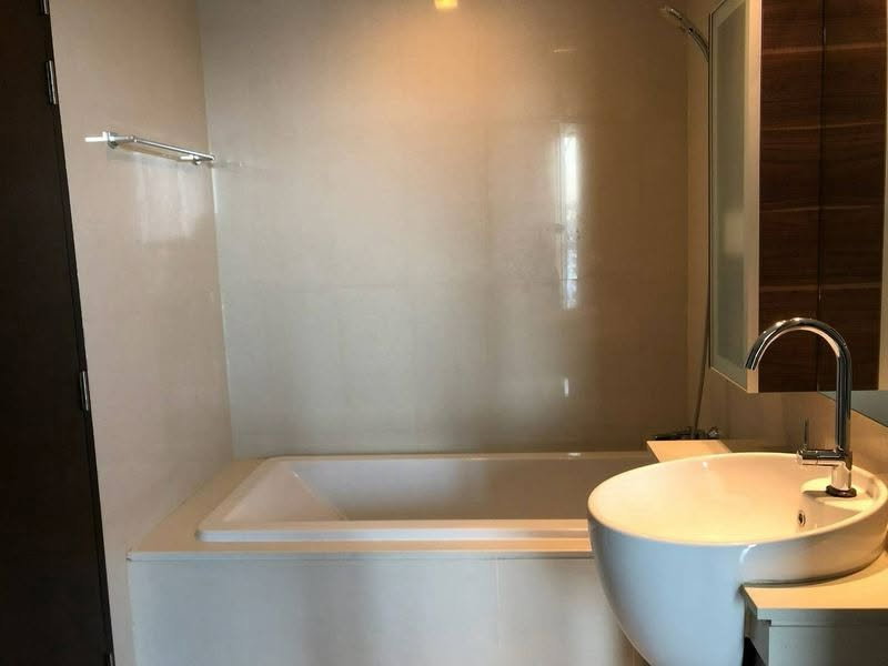picture For Rent Condo Sky Walk Residences - 7/10