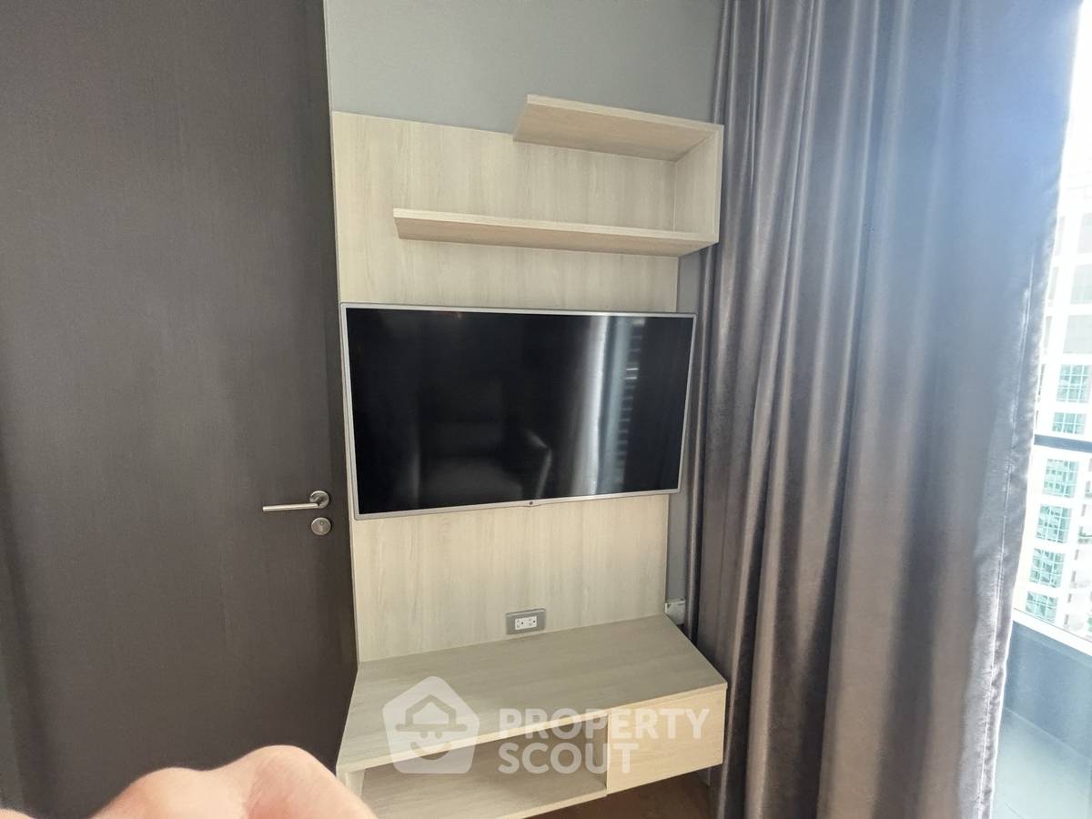 picture 30th-Floor 1-BR At The Lumpini 24 Near BTS Phrom Phong (ID 3014484) - 7/19