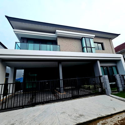 เช่าบ้านเดี่ยว กรุงเทพมหานคร : 🏡#MJ2410_149🏡💥ด่วน💥ว่างชัวร์ รีบคลิก ก่อนหลุดมือ‼️ 𝗙𝗼𝗿 𝗥𝗲𝗻𝘁 1️⃣2️⃣0️⃣k.🔥ใกล้ รถไฟฟ้าสายสีส้ม โครงการ  เดอะซิตี้พระราม9กรุงเทพกรีฑา 