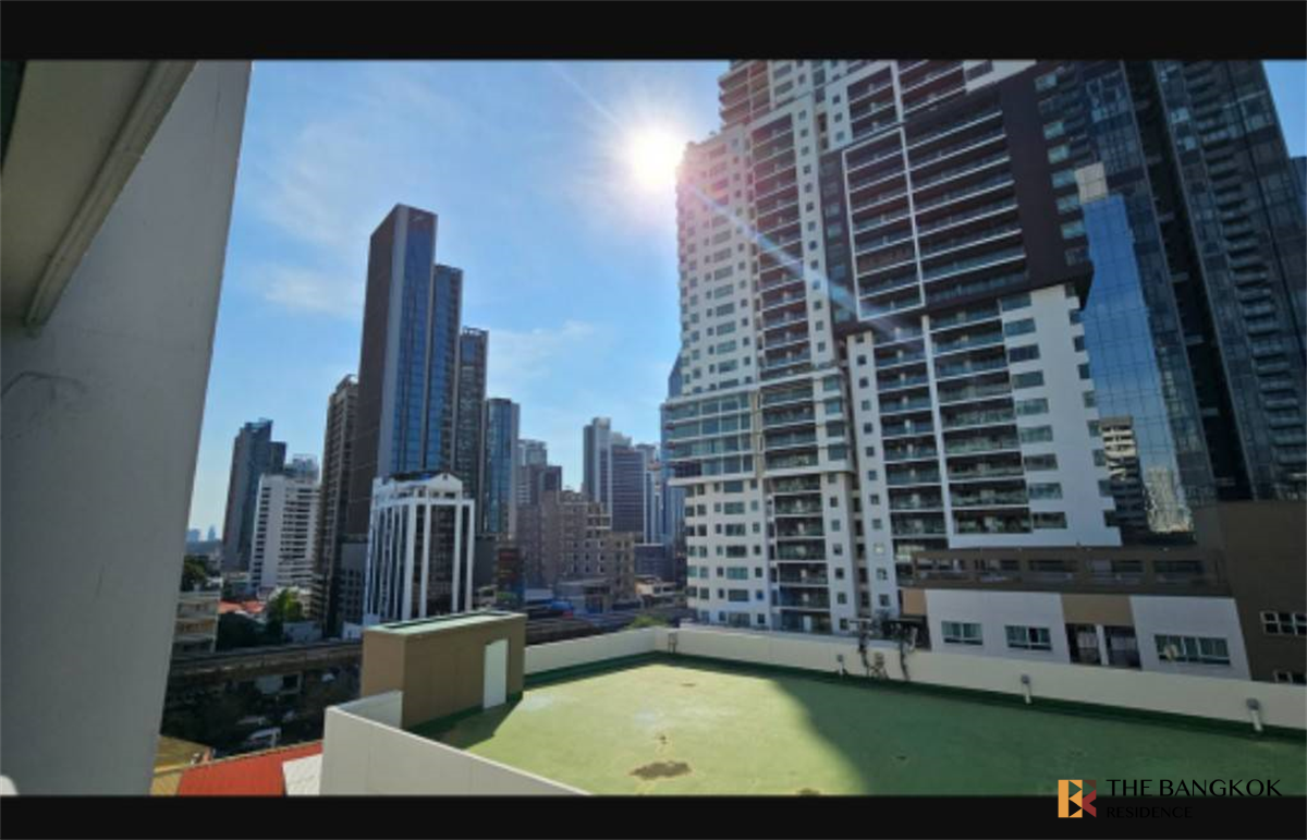 picture Convenient Travel, Great Value per Square Meter Acadamia Grand Tower near BTS Phrom Phong - 3/10