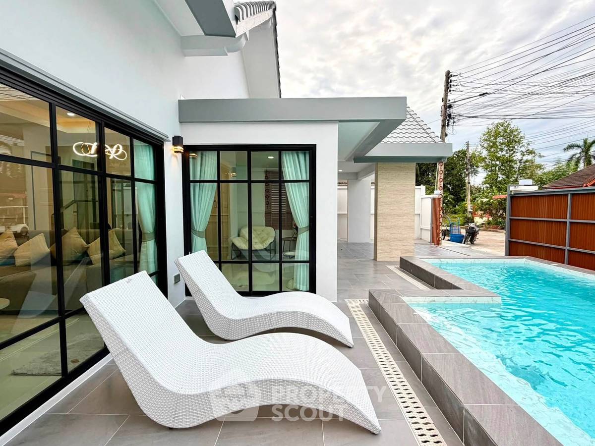 รูป บ้านเดี่ยว 3 ห้องนอน ขนาด 160 ตร.ม. สำหรับขายใน Areeya Villa พัทยา (ID 3314066) - รูปที่ 3/15