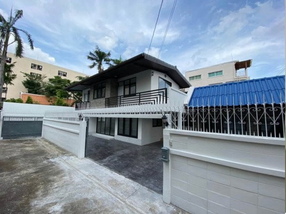 รูป ให้เช่าHome Office บ้านเดี่ยว 2 ชั้น ทำเลสุทธิสาร ลาดพร้าว 48 ใกล้ MRT ภาวนา / Renovate ใหม่ / จอดรถ 7-8 คัน / Home Office จดบริษัทได้ - รูปที่ 10/10