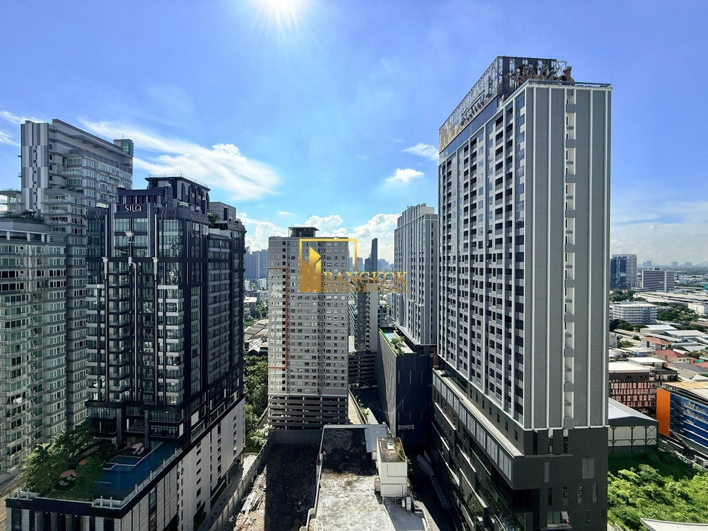 picture Exceptional 3 Bedroom Apartment For Rent in Sukhumvit 24 - BR21316AP - 10/33
