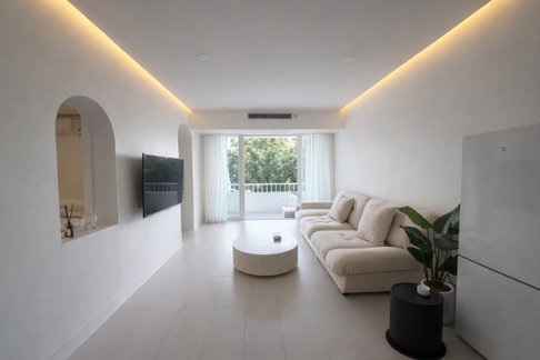 ขายคอนโด Siam Penthouse 3 พัทยา 2 ห้องนอน 64 ตร.ม. รีโนเวทใหม่ ติดหาด