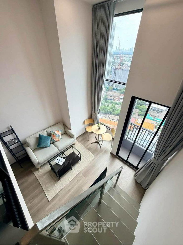 picture 200m To BTS Phra Khanong | 1-BR KnightsBridge Space Sukhumvit-Rama4 (ID 3314770) - 4/9