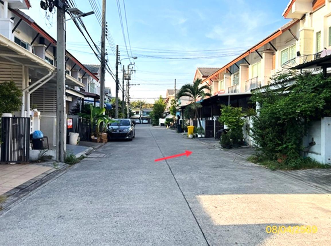 picture TOWN HOUSE 18.7 Sq.w. Lat Phrao Bangkok for 2.4M - 10/15
