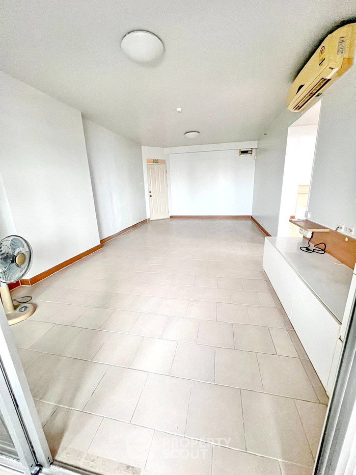 รูป คอนโด 2-ห้องนอน ที่ ซิตี้ โฮม รัชดา - ปิ่นเกล้า ใกล้ MRT บางอ้อ (ID 3202628) - รูปที่ 4/9