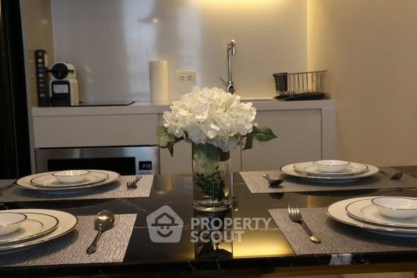 picture 25th-Floor 1-BR At Noble Ploenchit, 100m To BTS Phloen Chit (ID 3315694) - 2/11